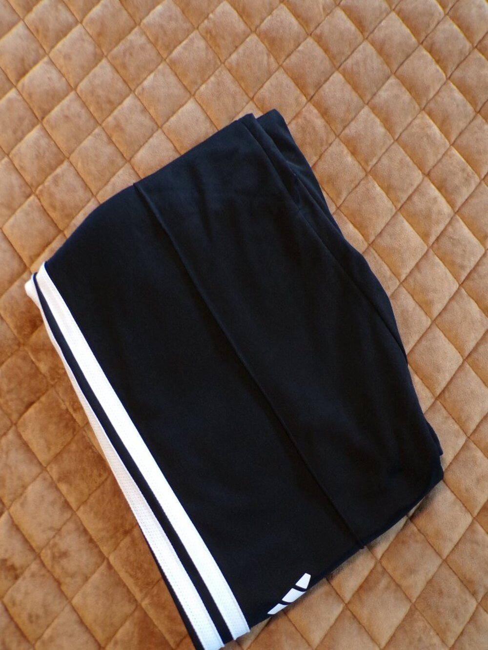 adidas NWT - 3-STRIPES Women's Tri Pant Black Medium - Picture 7 of 7